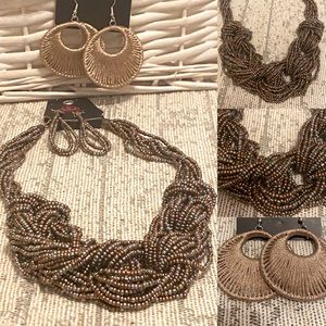 Paparazzi Jewelry 3 piece Seed Bead set